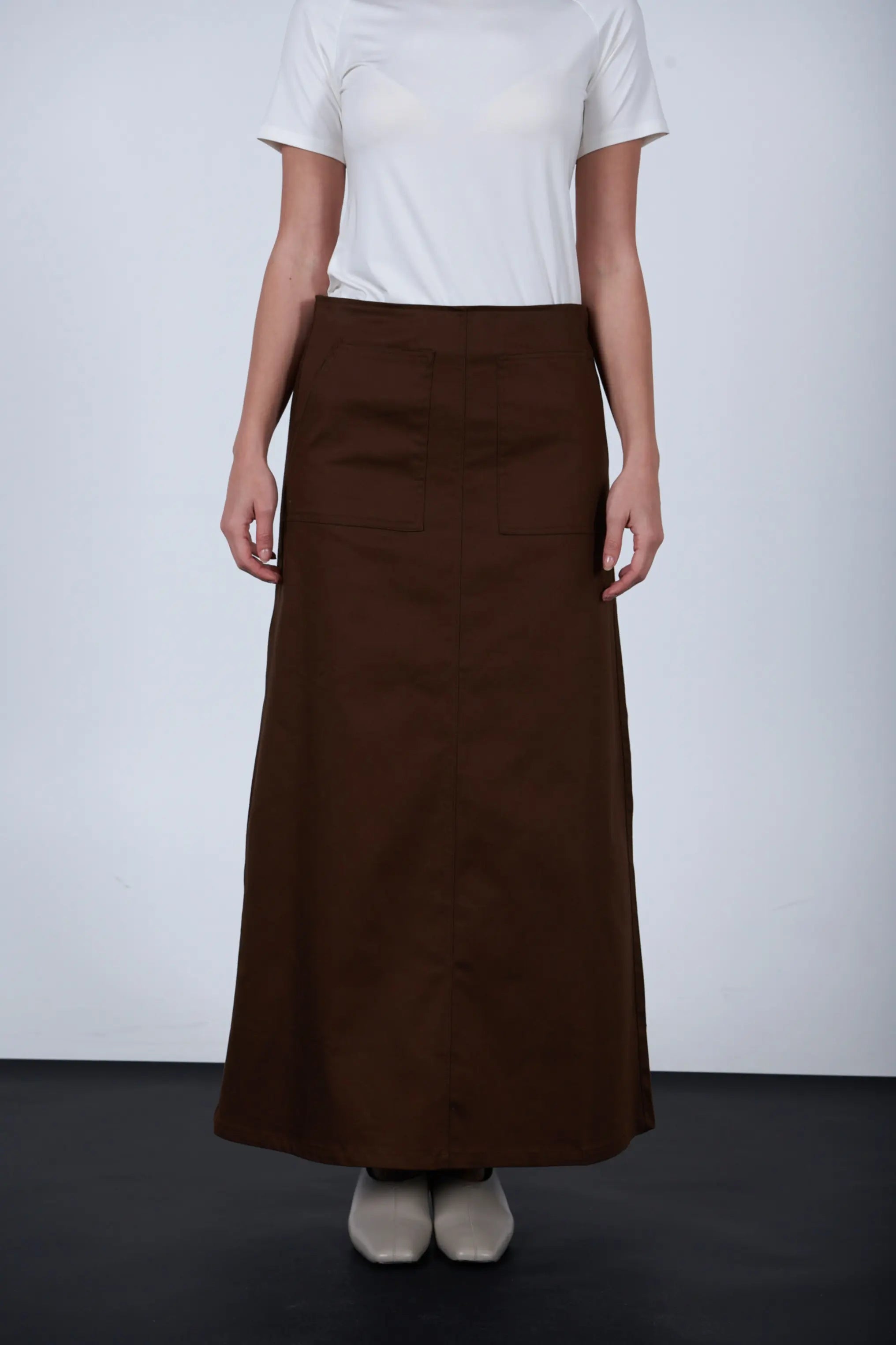 High Waist A-Line Maxi Skirt with Front Pockets