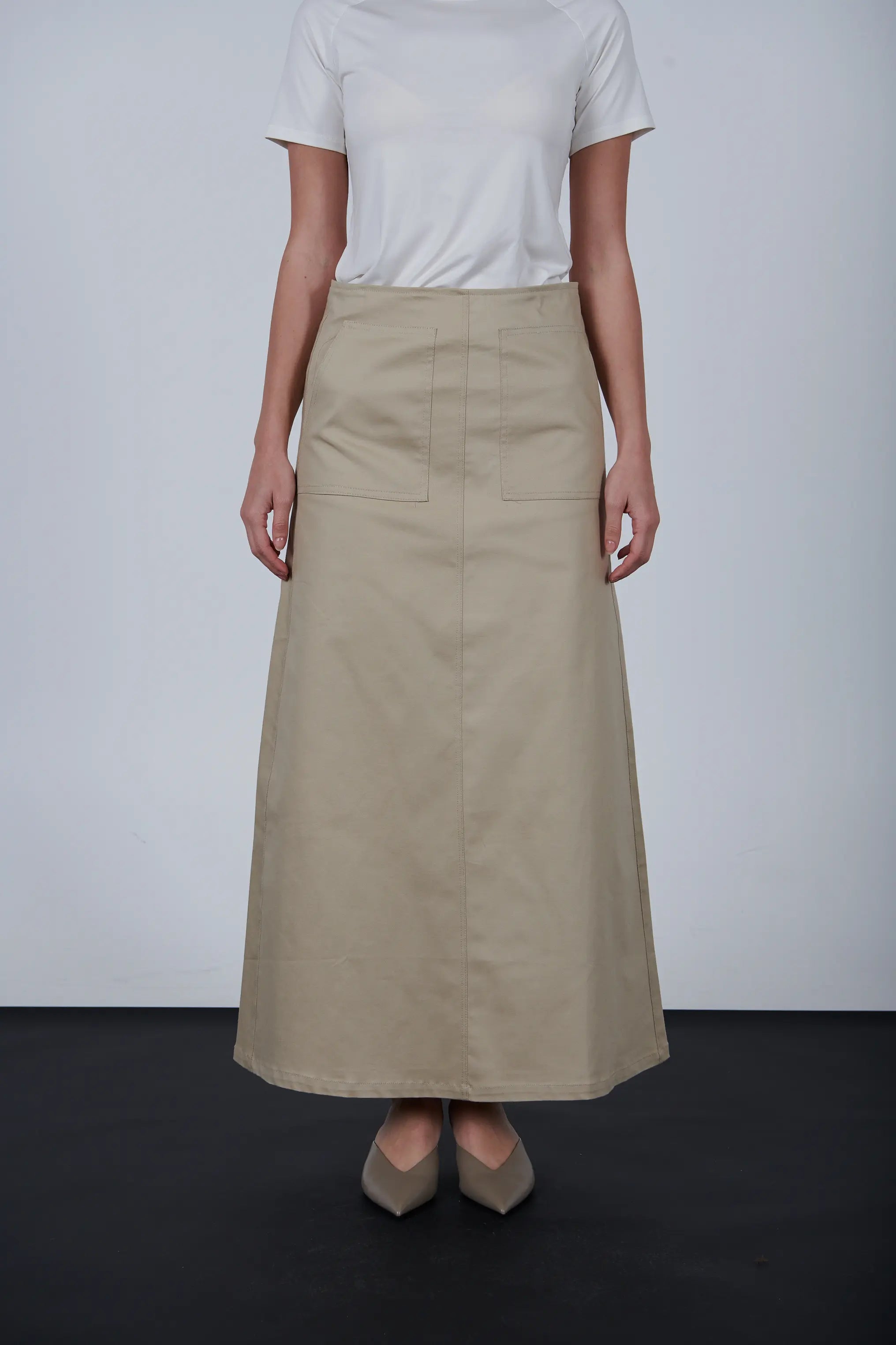 High Waist A-Line Maxi Skirt with Front Pockets