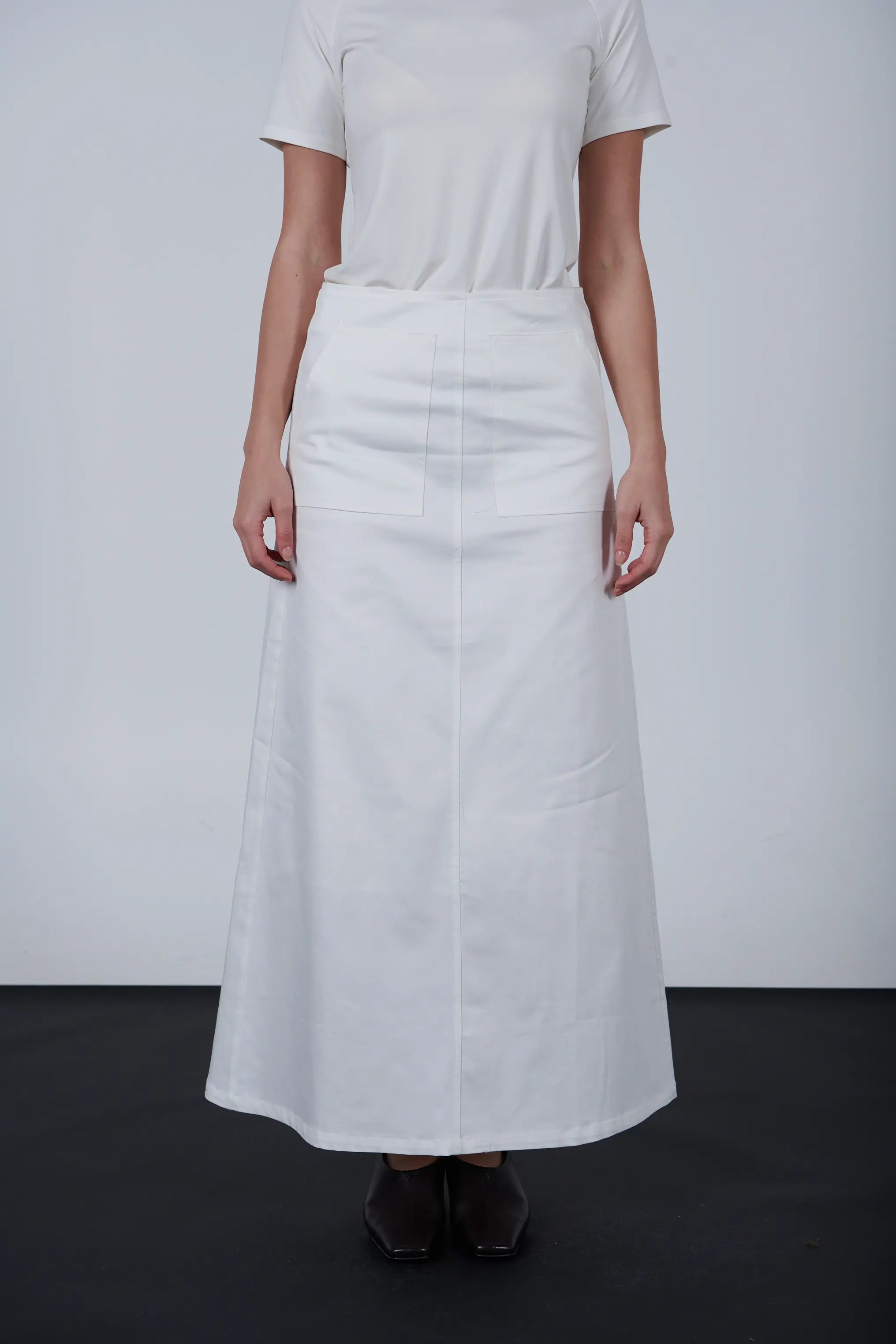 High Waist A-Line Maxi Skirt with Front Pockets