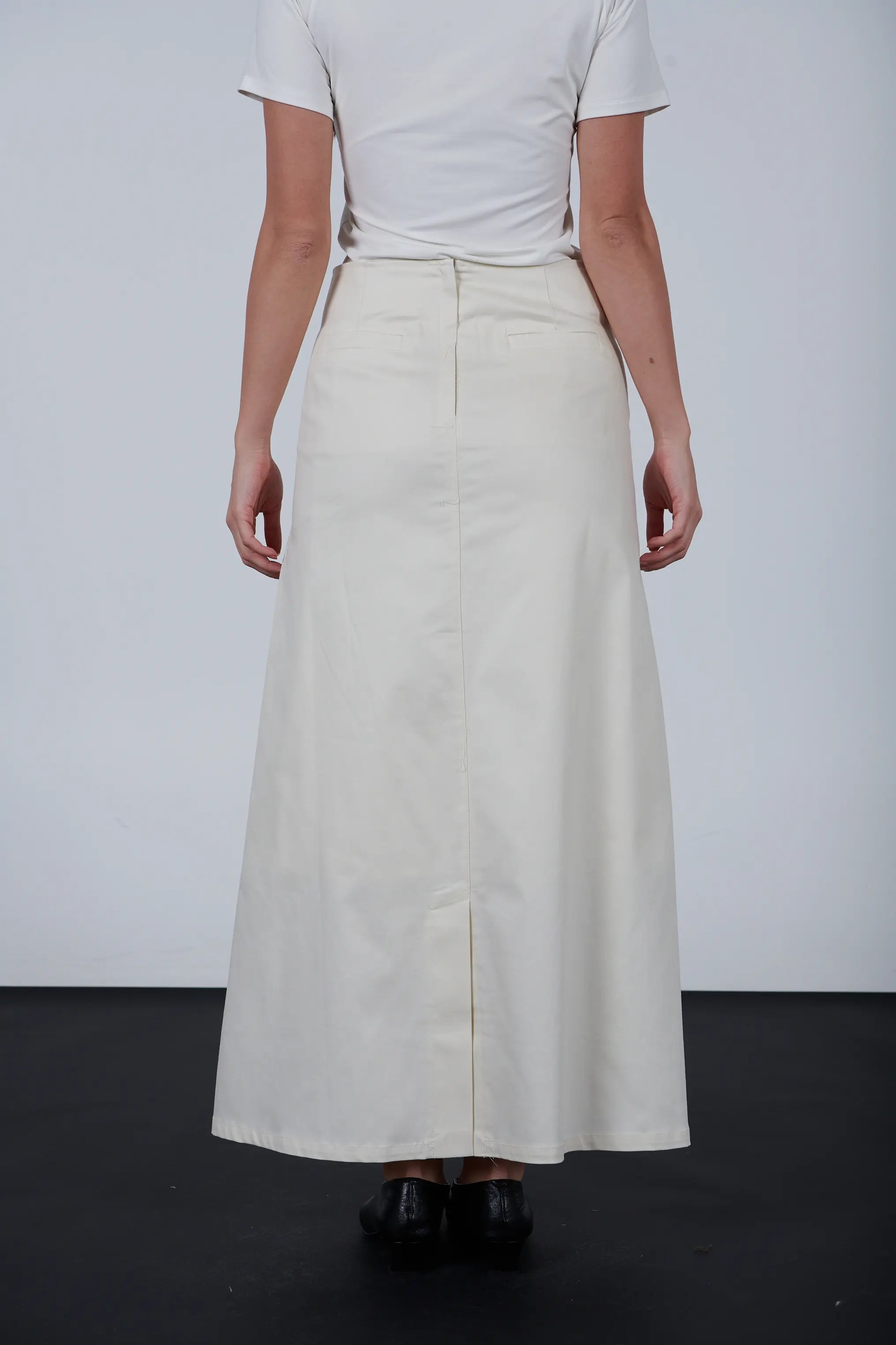 High Waist A-Line Maxi Skirt with Front Pockets