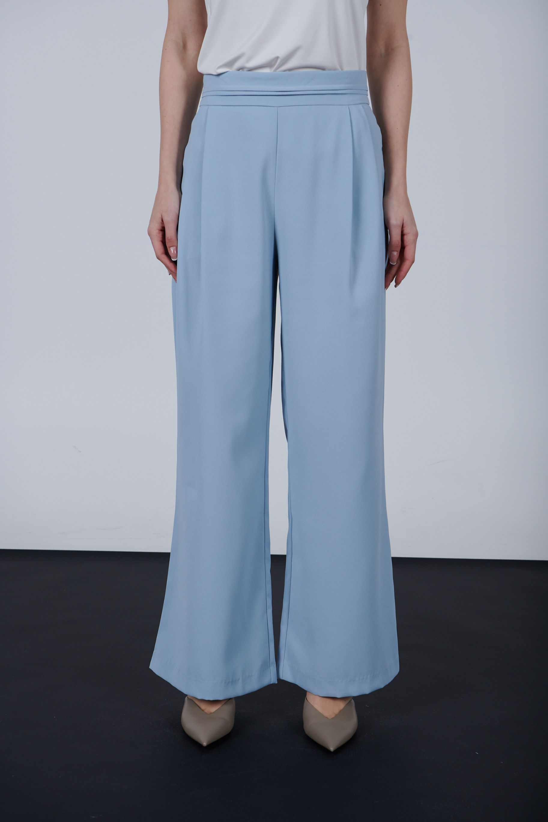 wide belted style pants