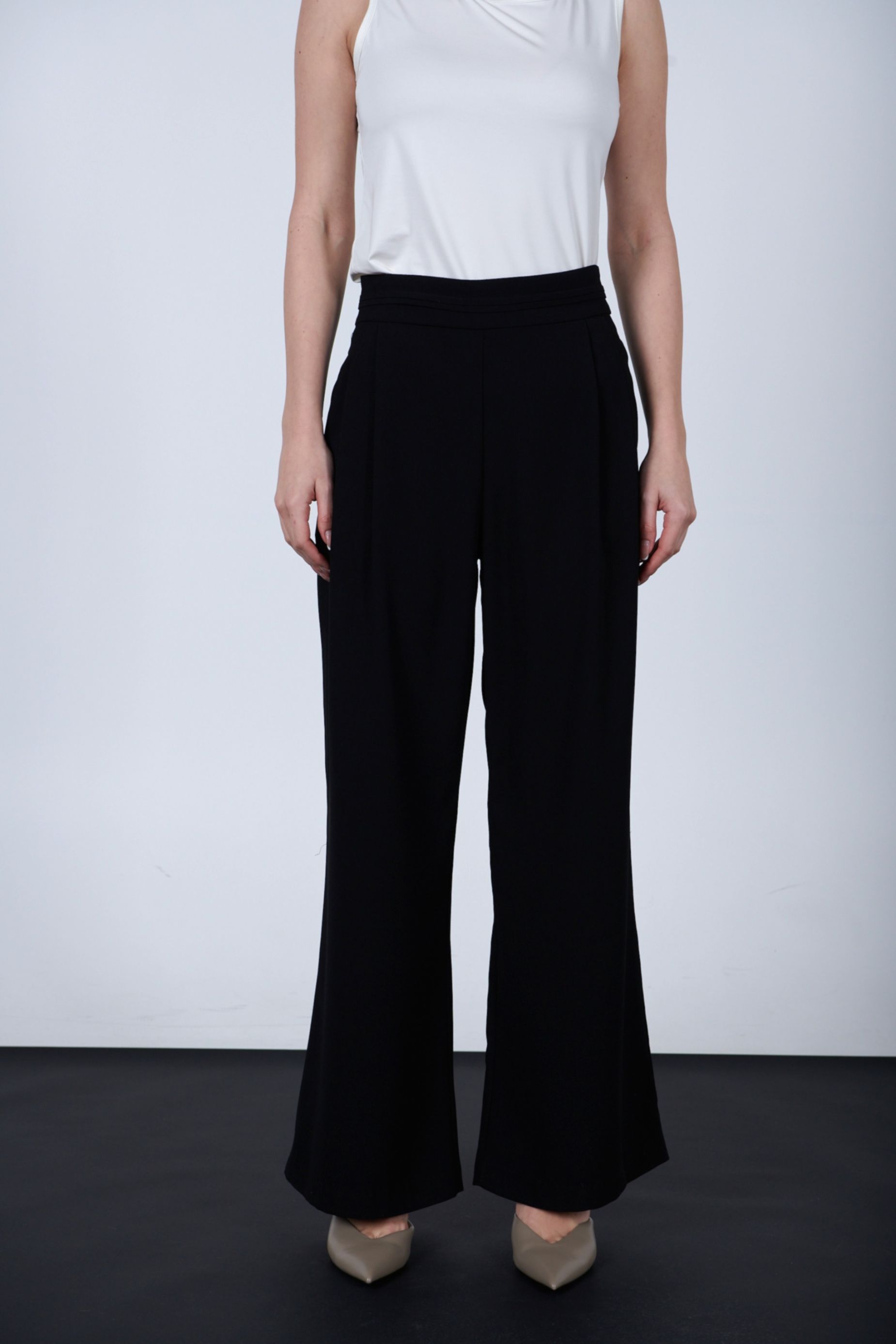 wide belted style pants