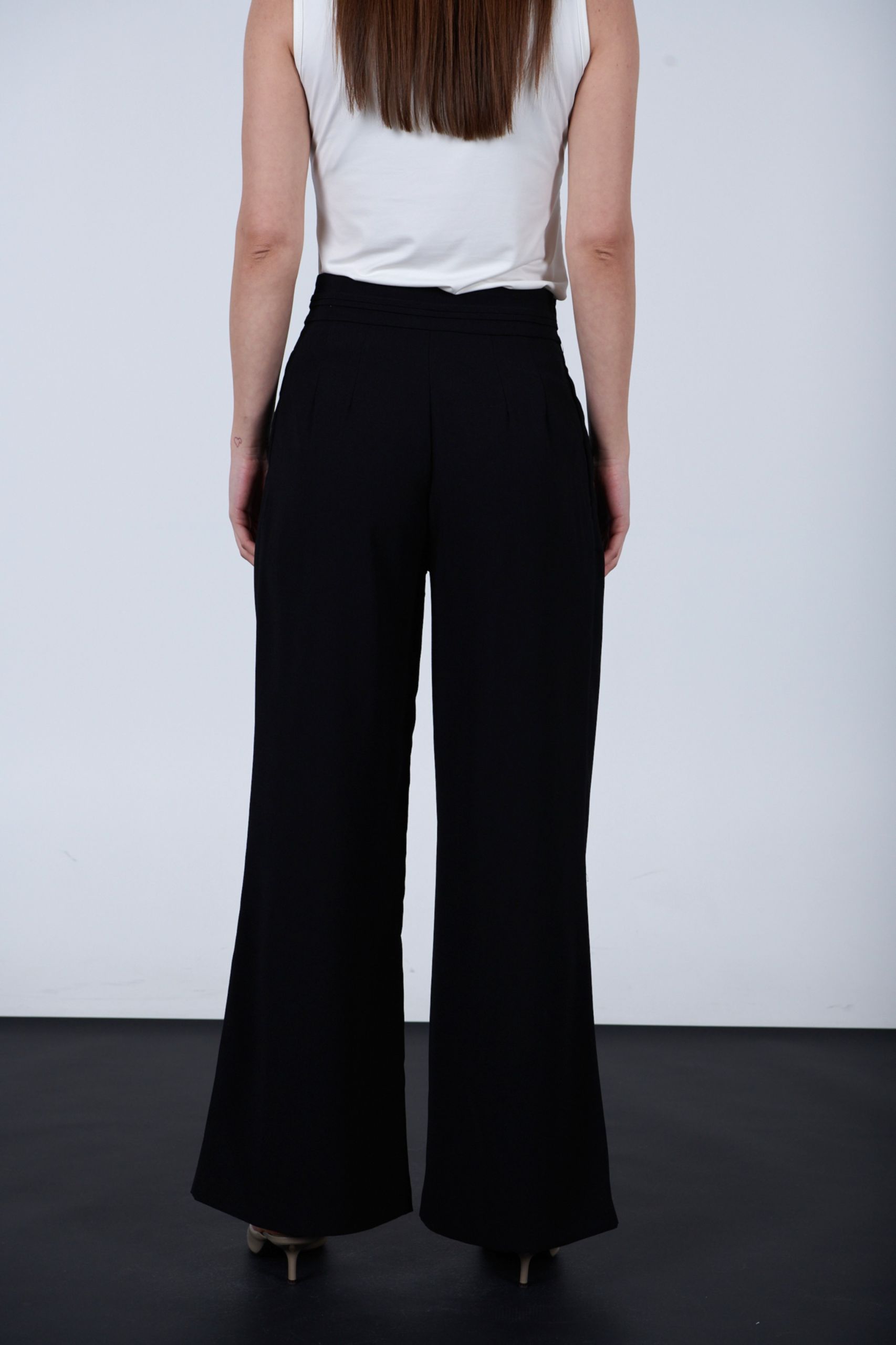 wide belted style pants