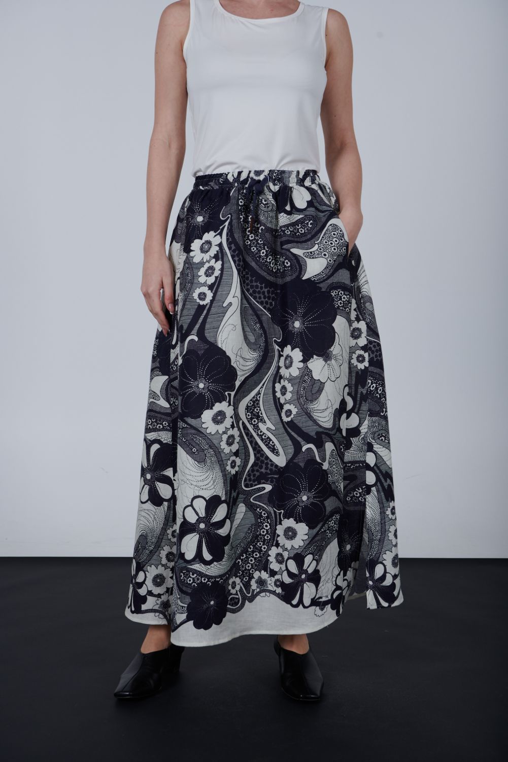 Linen printed skirt