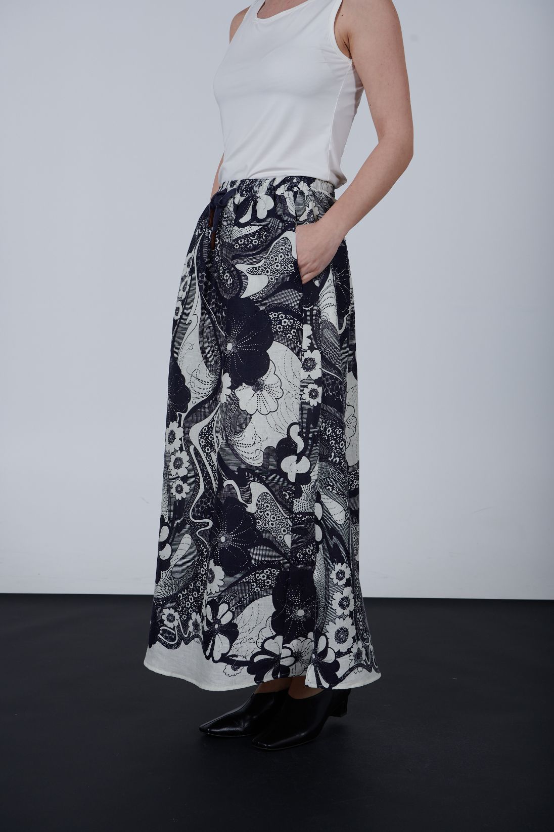 Linen printed skirt