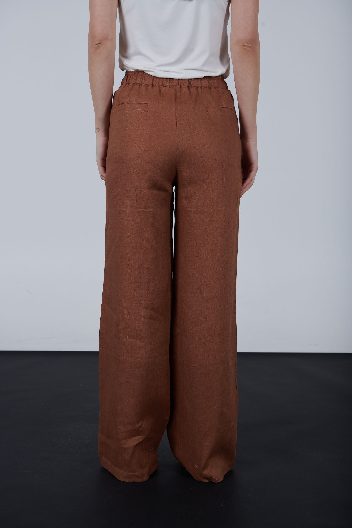 Linen pocketed pants