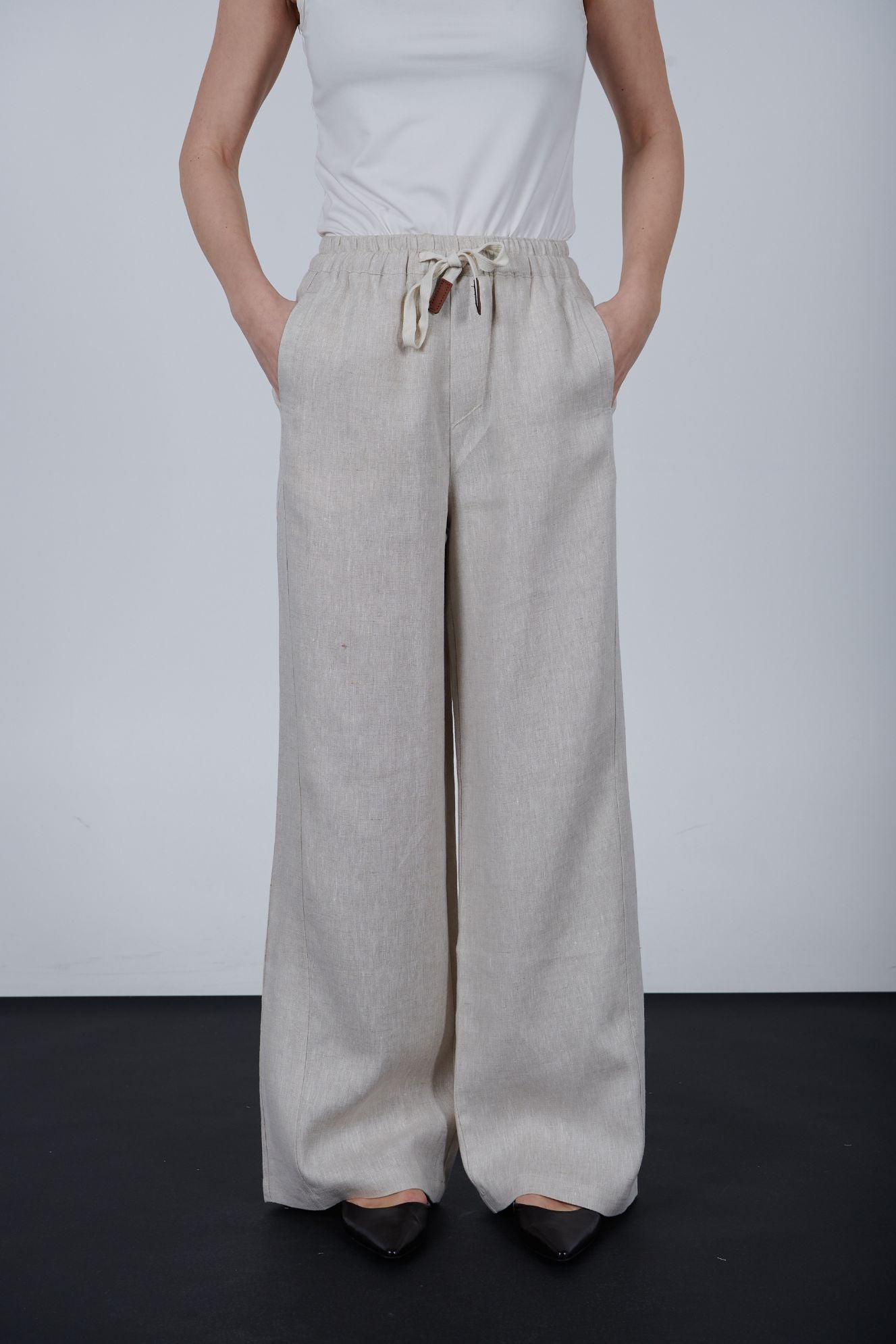 Linen pocketed pants