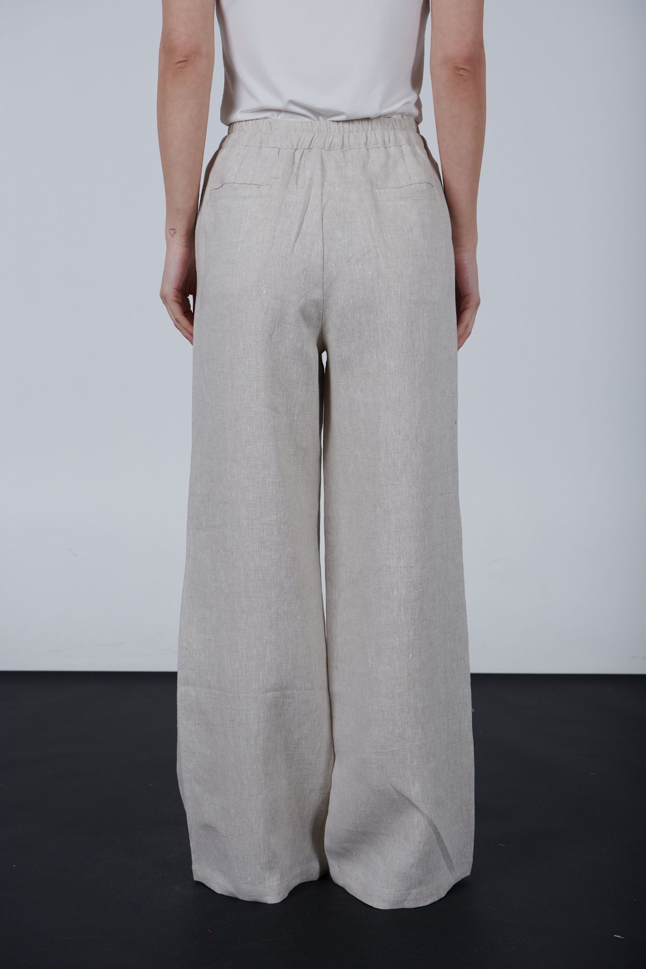 Linen pocketed pants