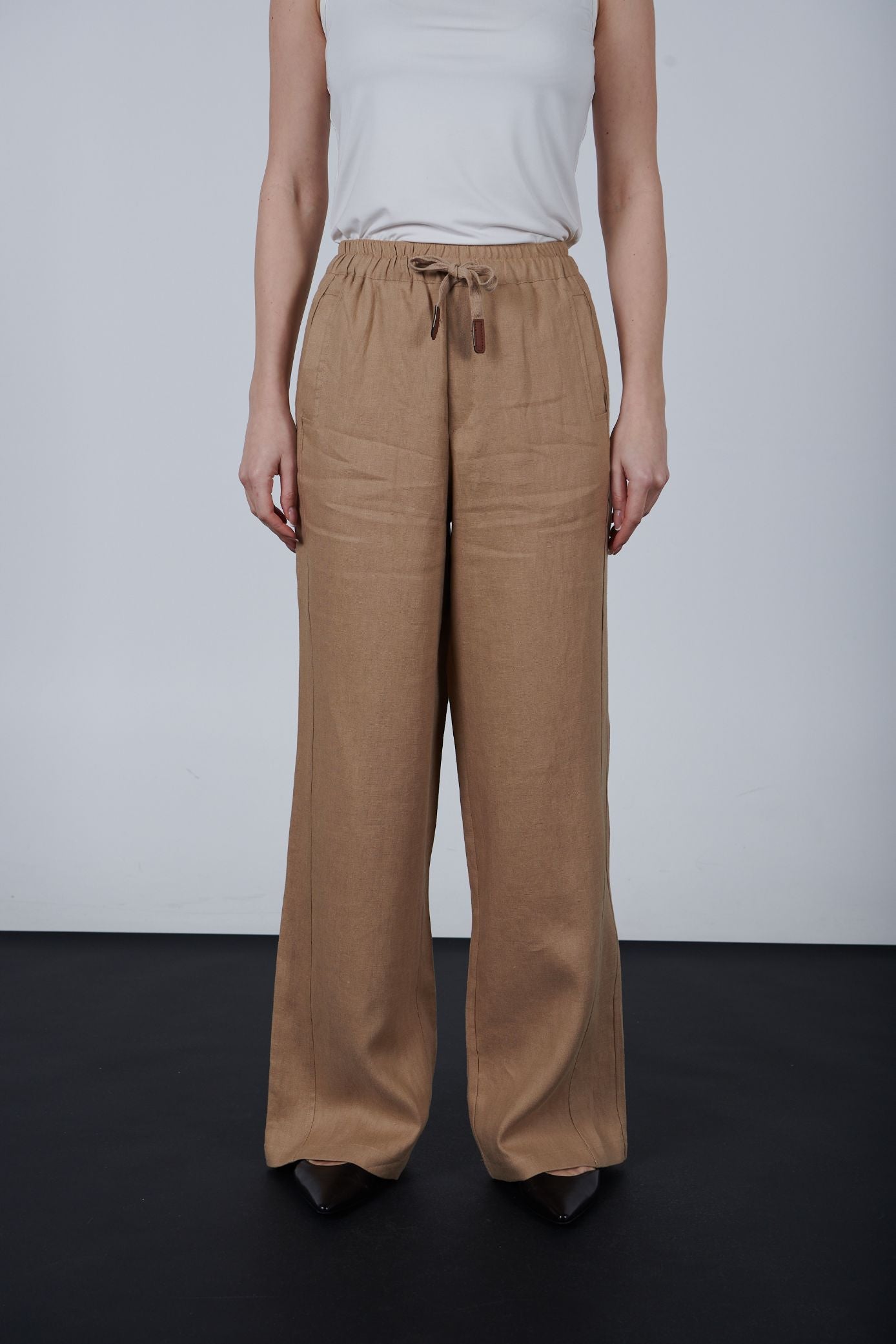 Linen pocketed pants