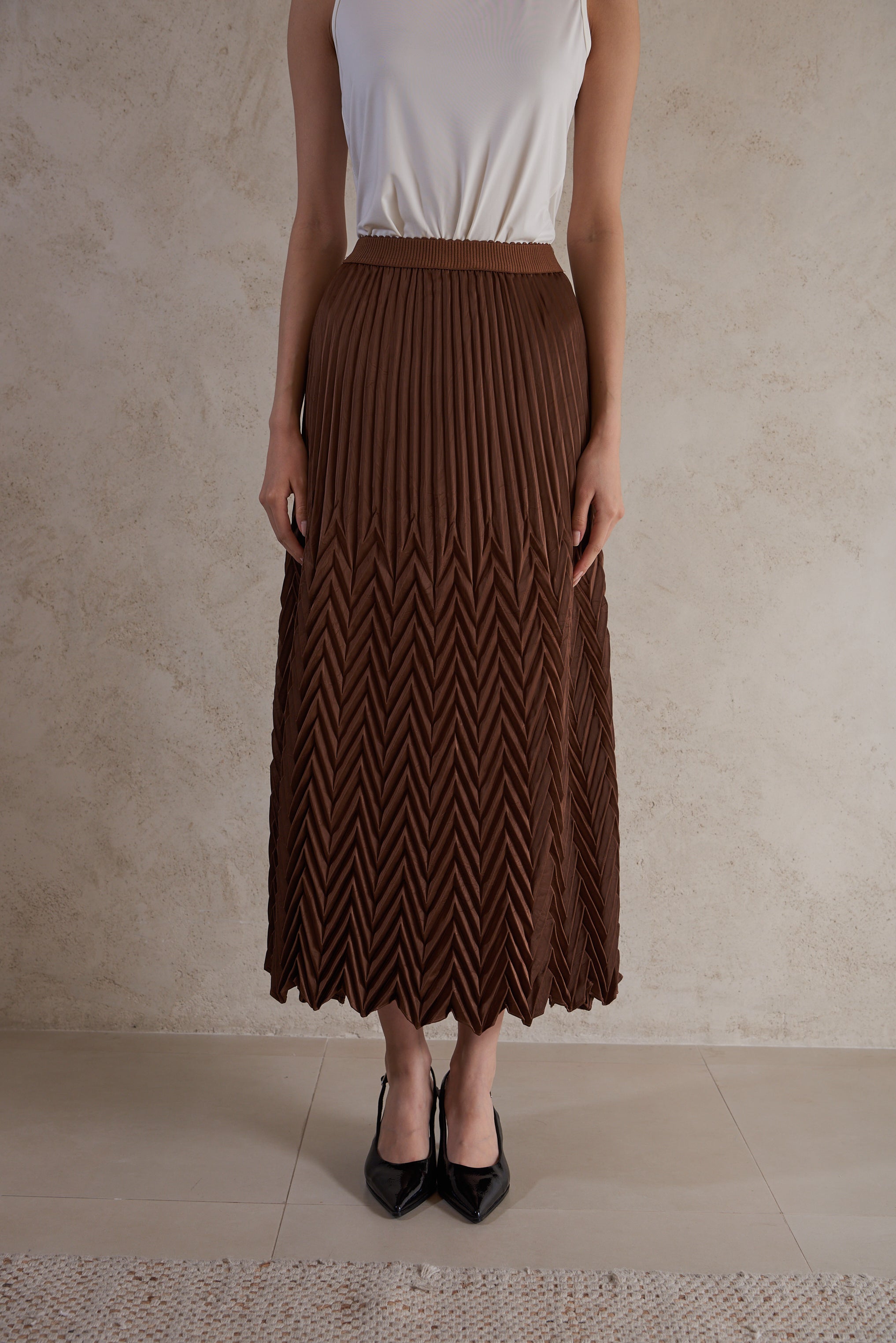 Flowy Pleated satin Maxi Skirt