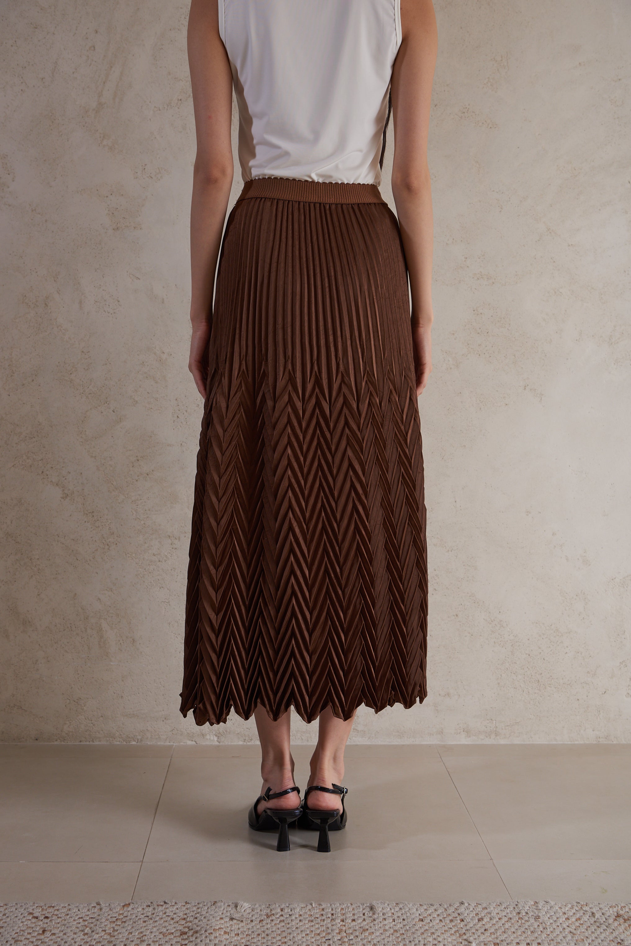 Flowy Pleated satin Maxi Skirt