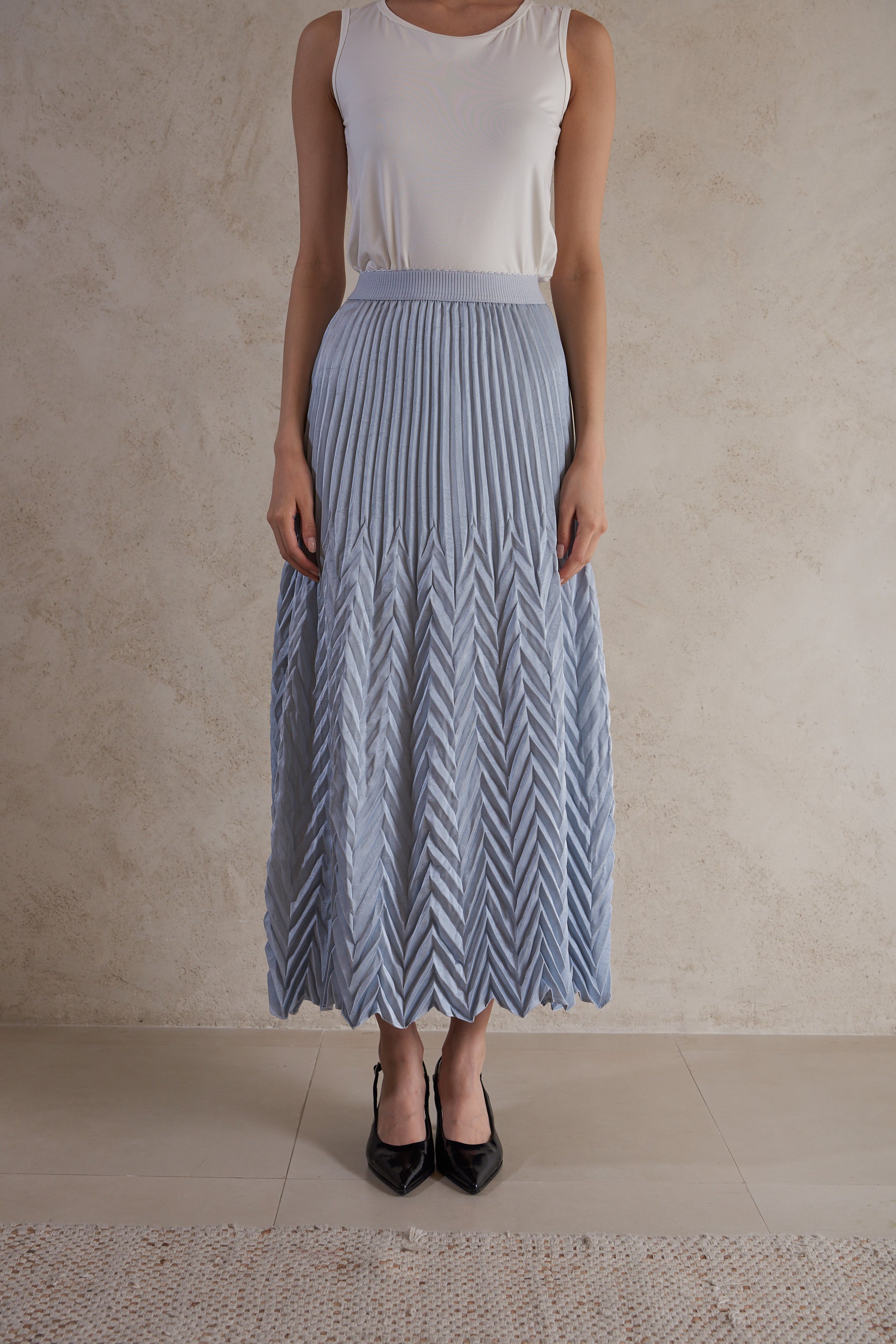Flowy Pleated satin Maxi Skirt