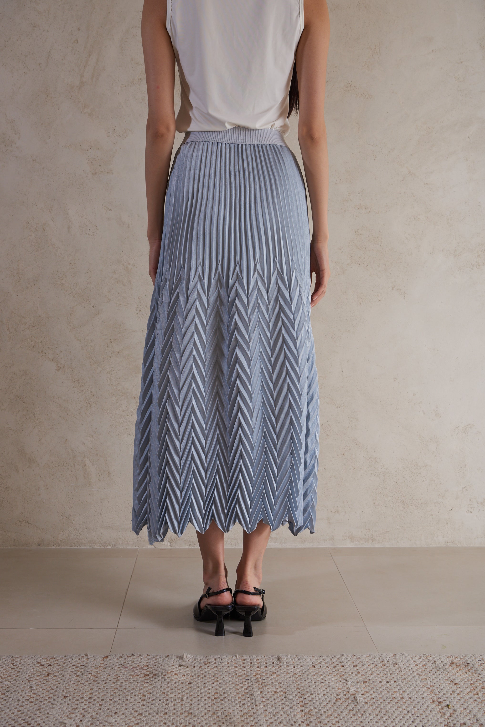 Flowy Pleated satin Maxi Skirt