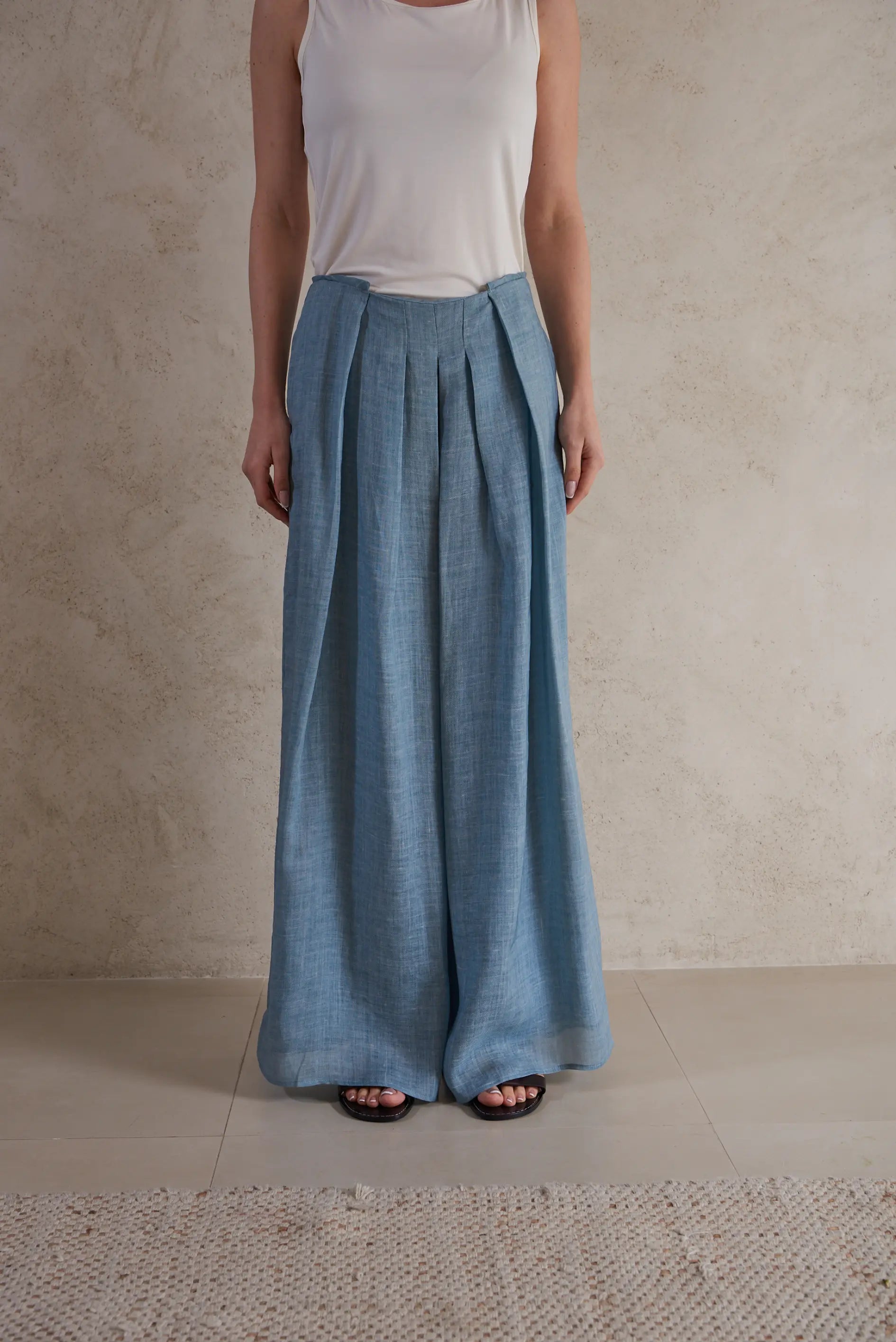 Wide-Leg flowy Linen Pants