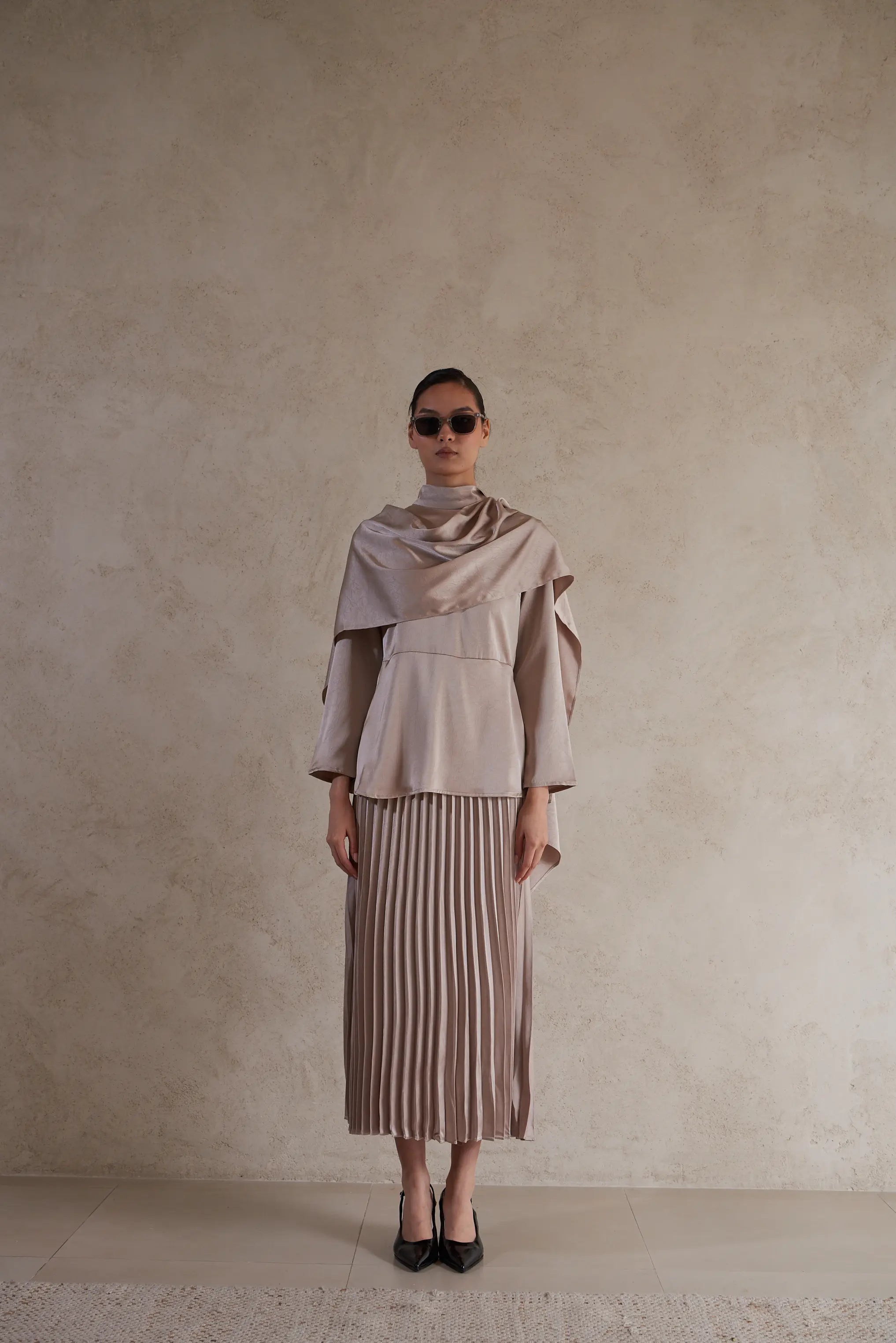 Elegant Drape satin Detail Blouse