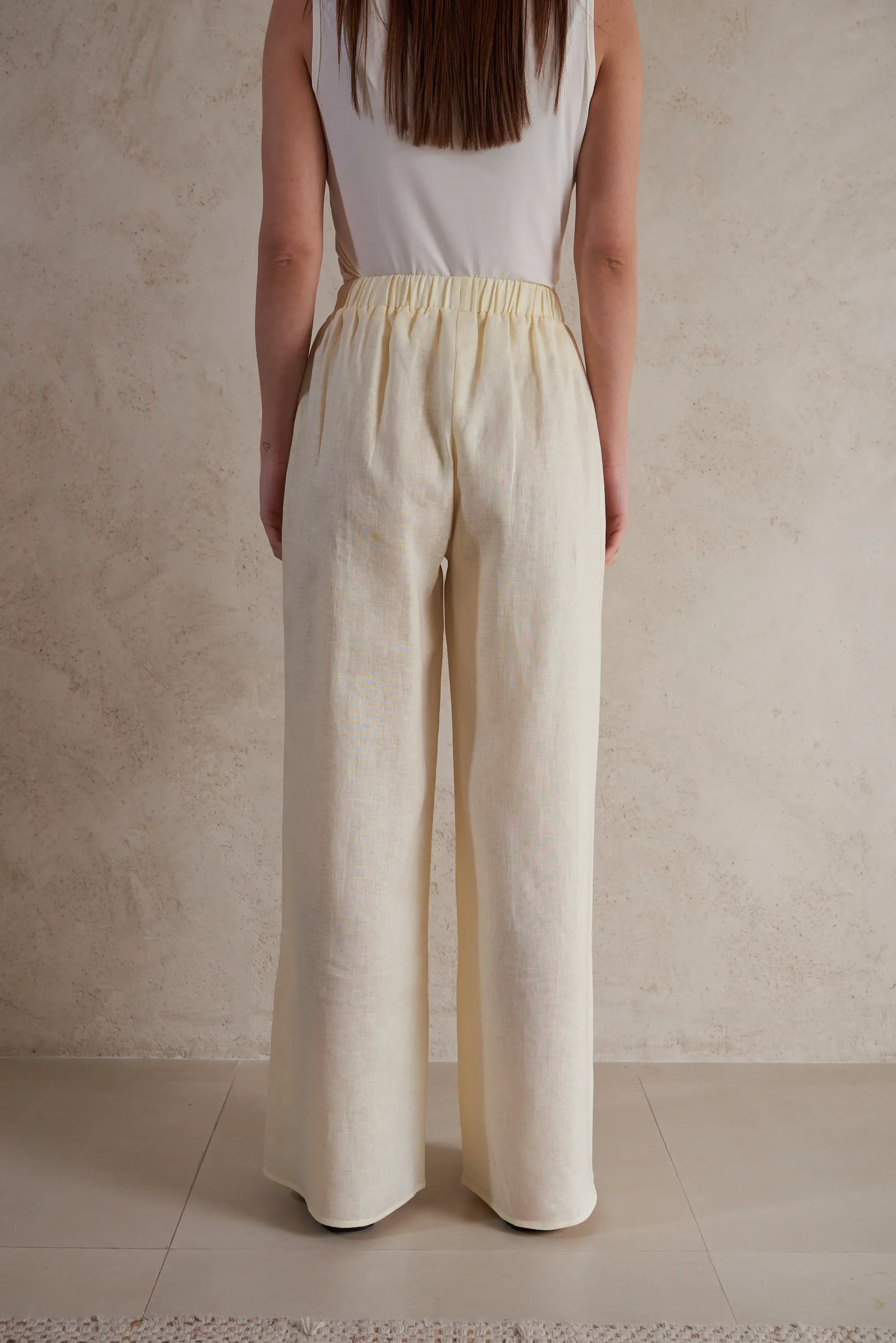 Wide-Leg Linen Pants