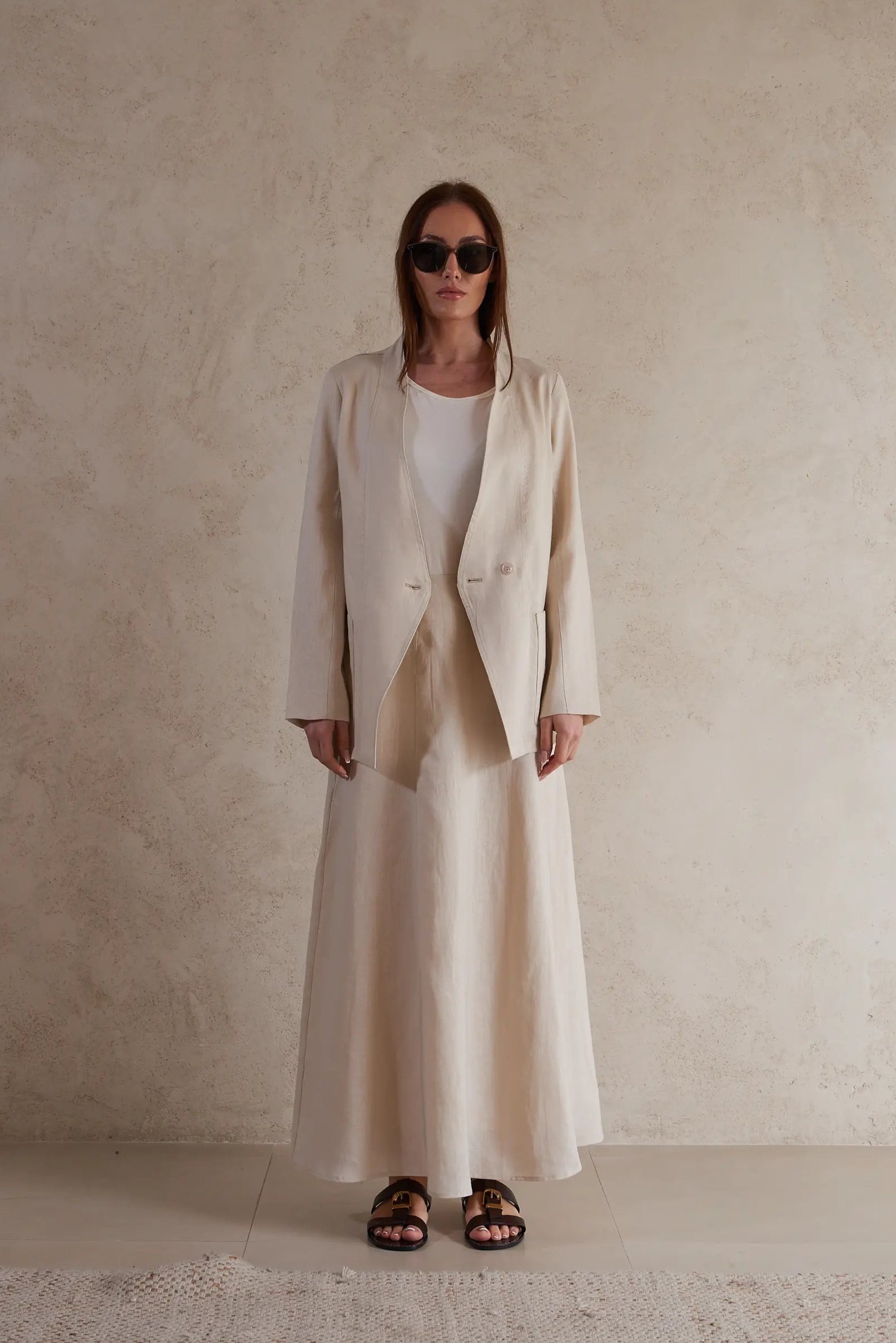 Chic Tailored Linen Jacket