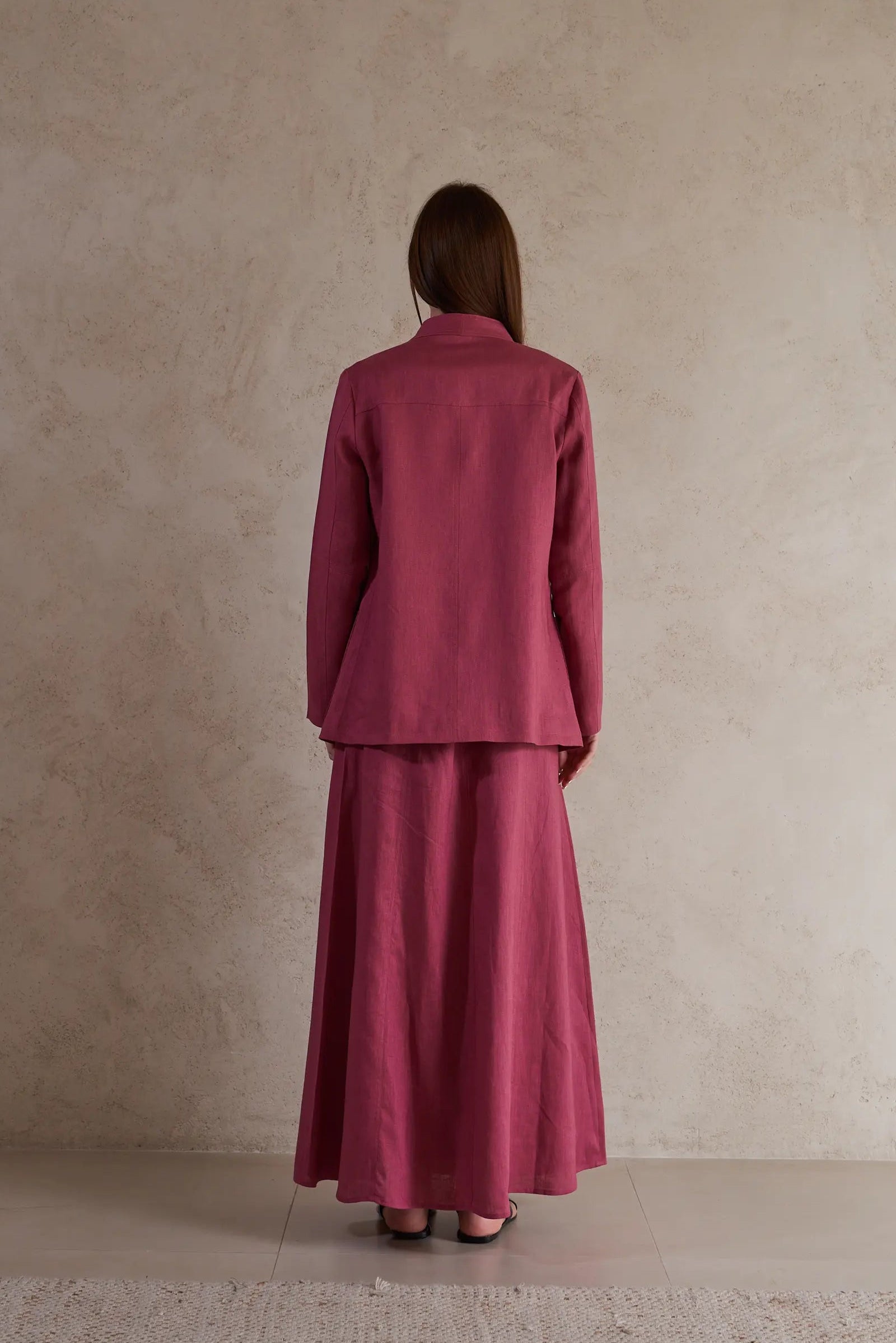 Chic Tailored Linen Jacket