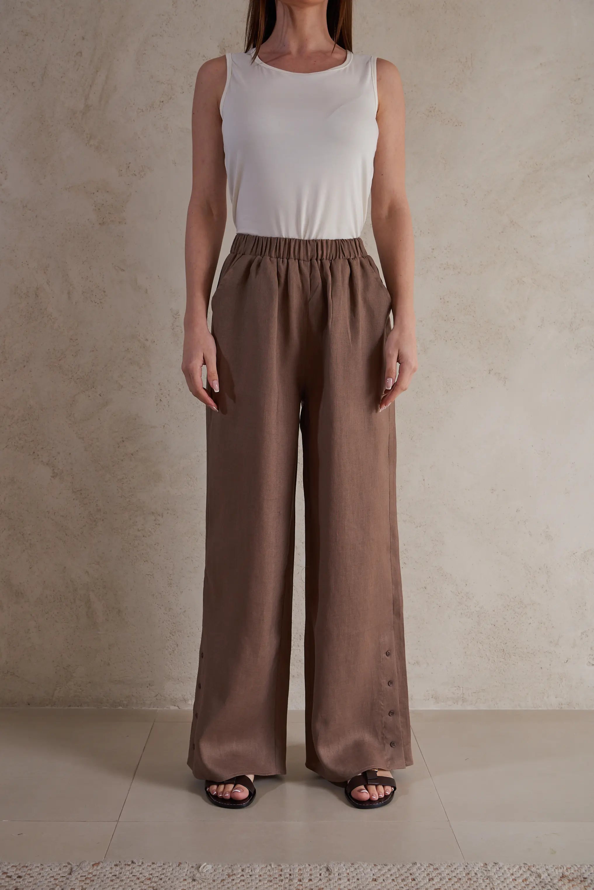 Wide-Leg Linen Pants
