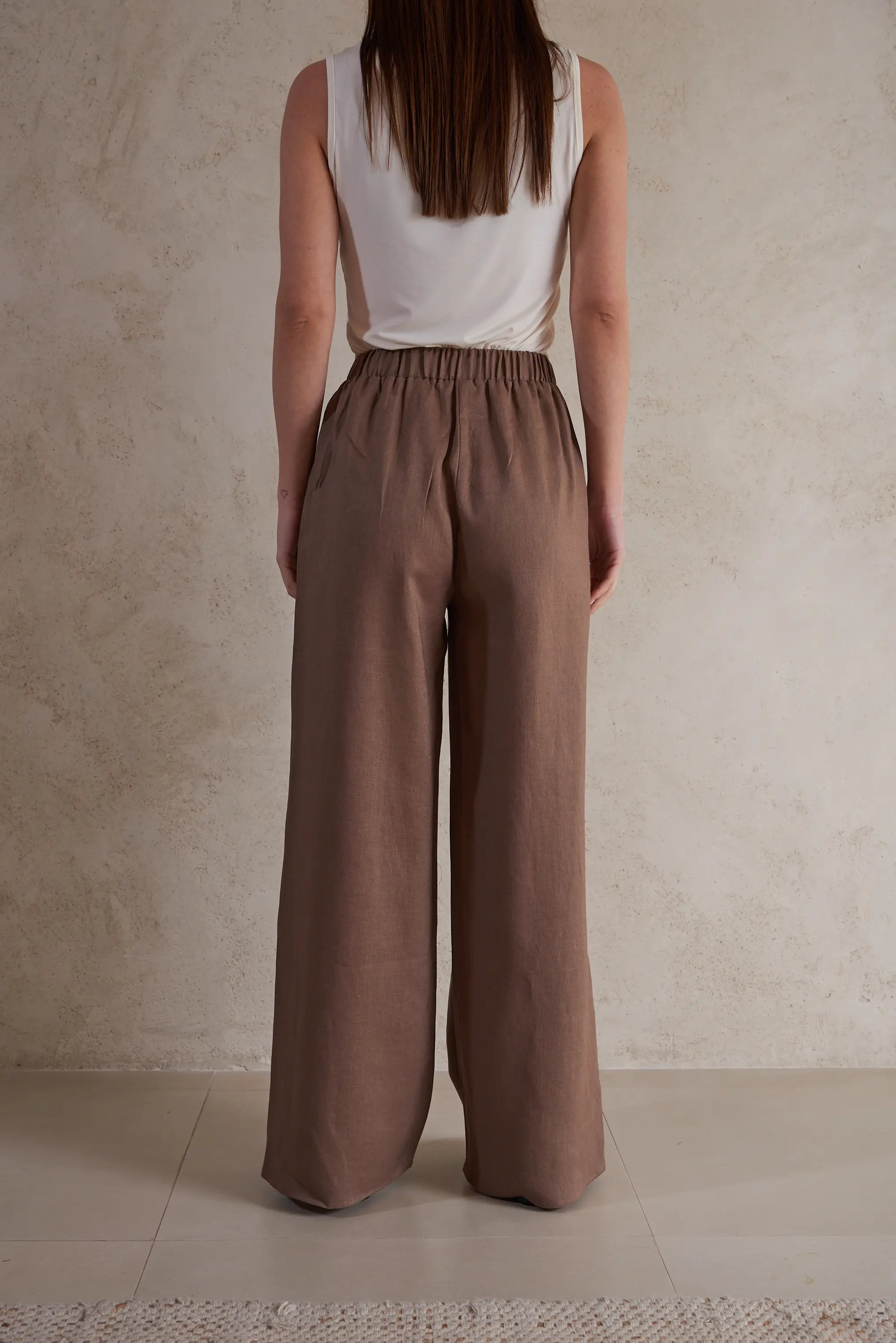 Wide-Leg Linen Pants