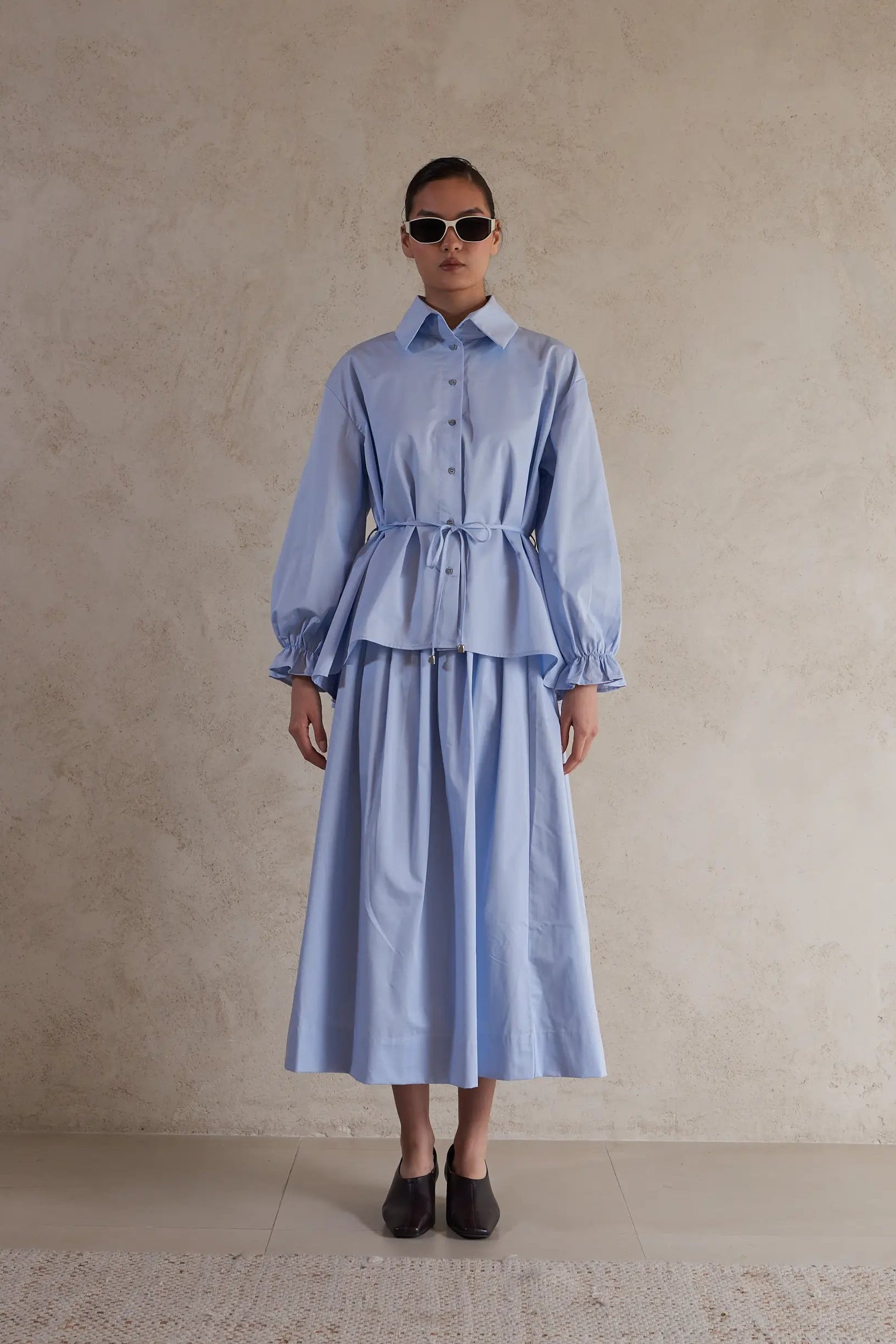 Belted poplin shirt